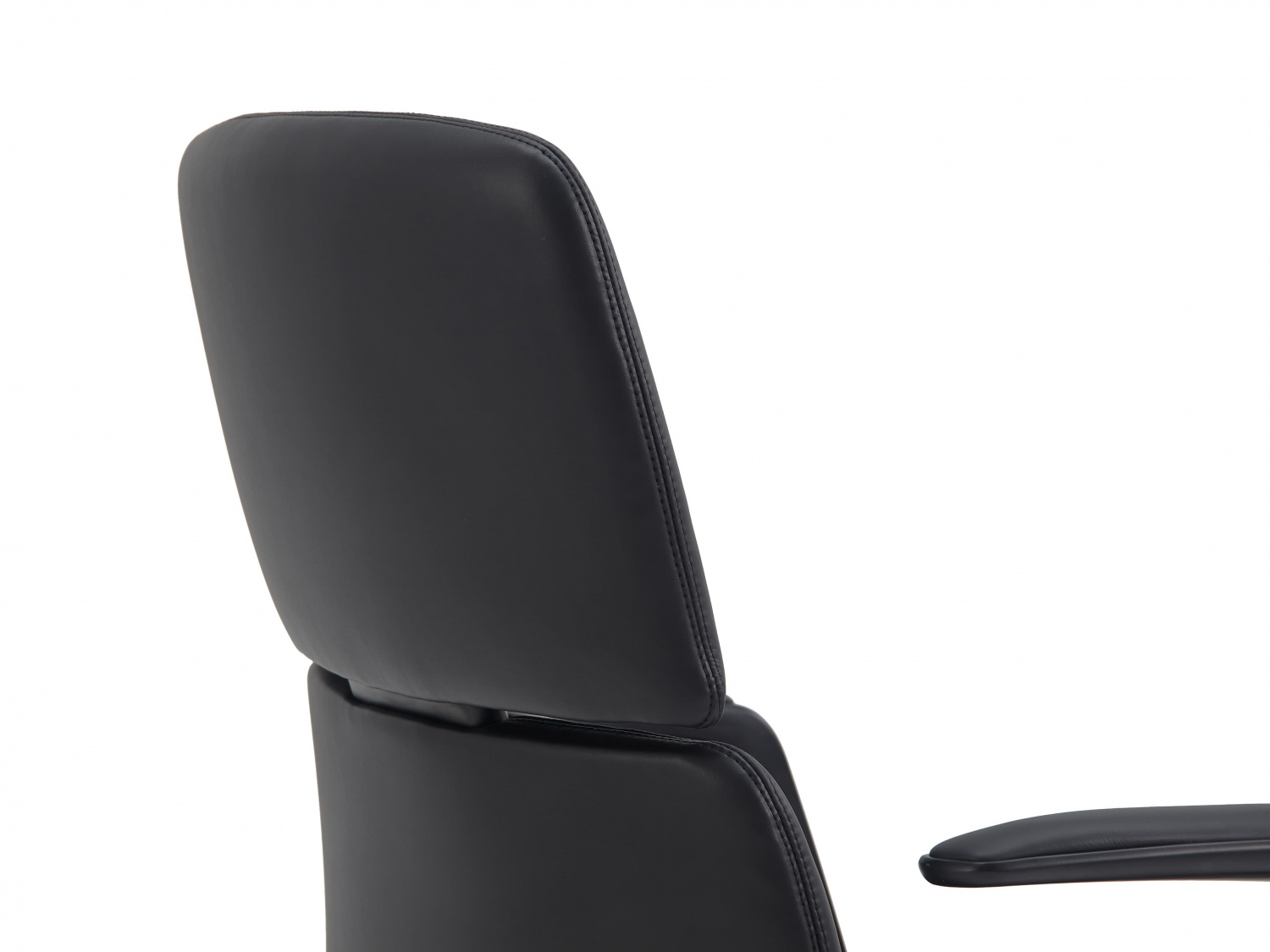 Офисное кресло Riva Кресло Venetto-M FK013-B12 Черный